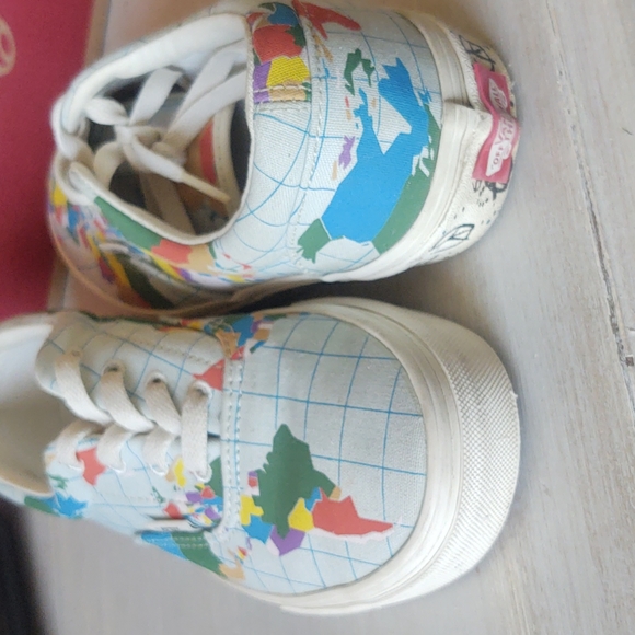 Vans Save Our Planet Sneaker - Picture 3 of 7